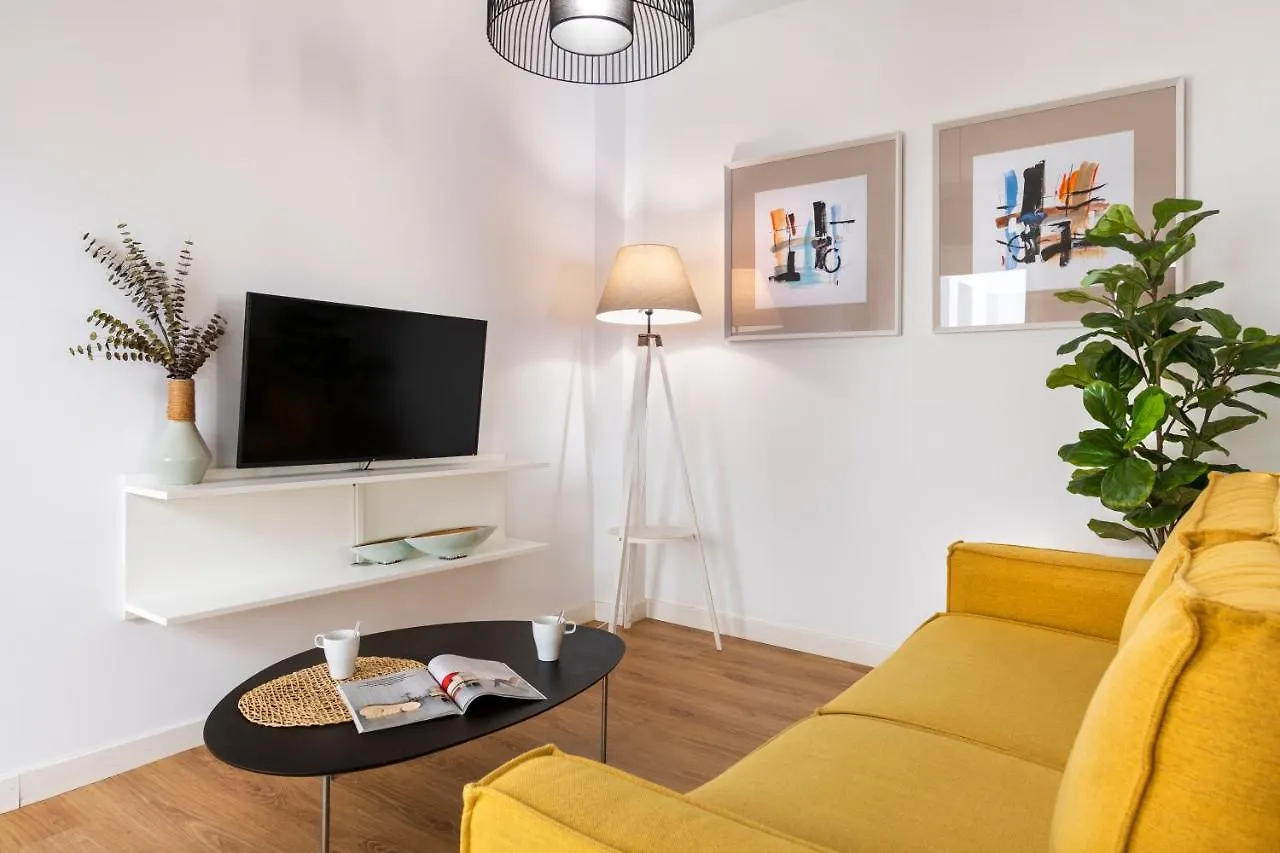 Lola 14 Suite Apartment Sevilla