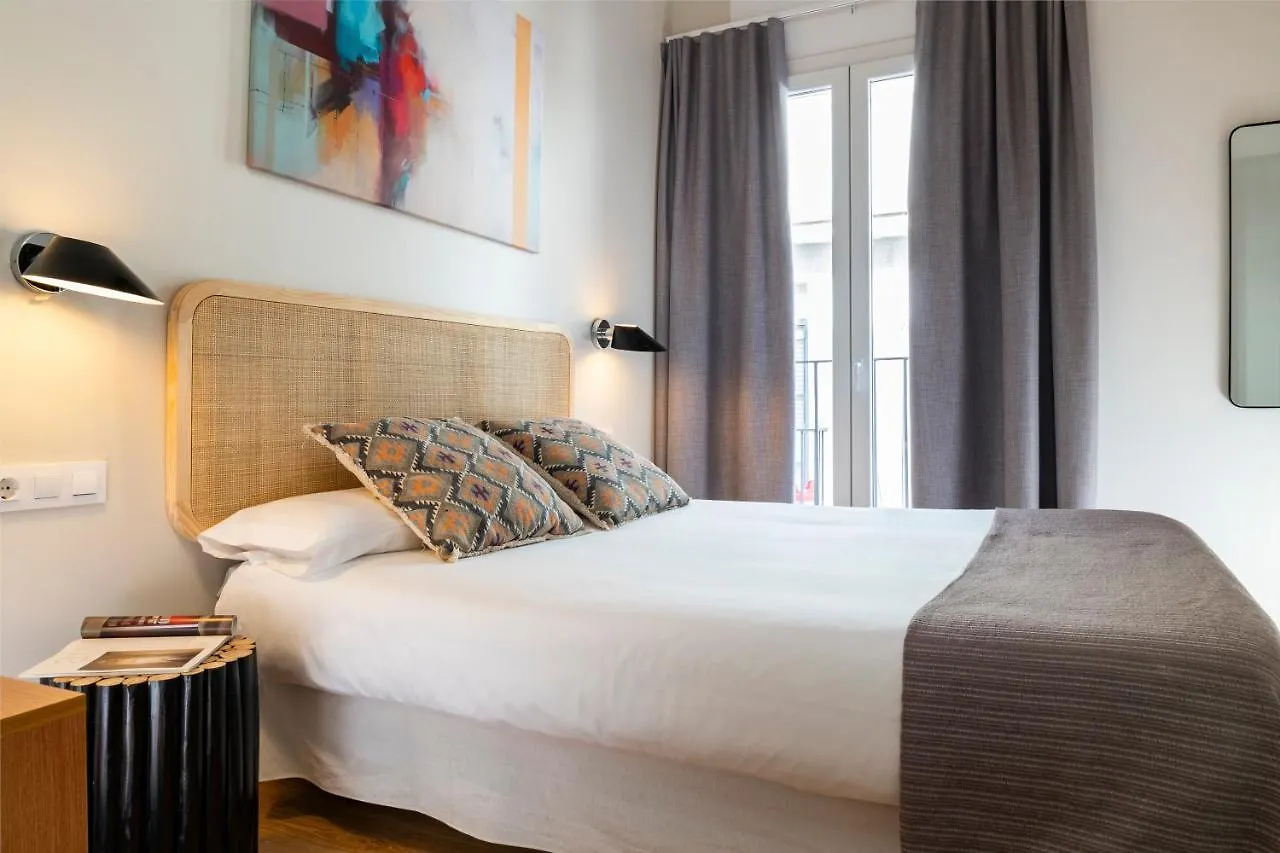 Lola 14 Suite Apartment Sevilla