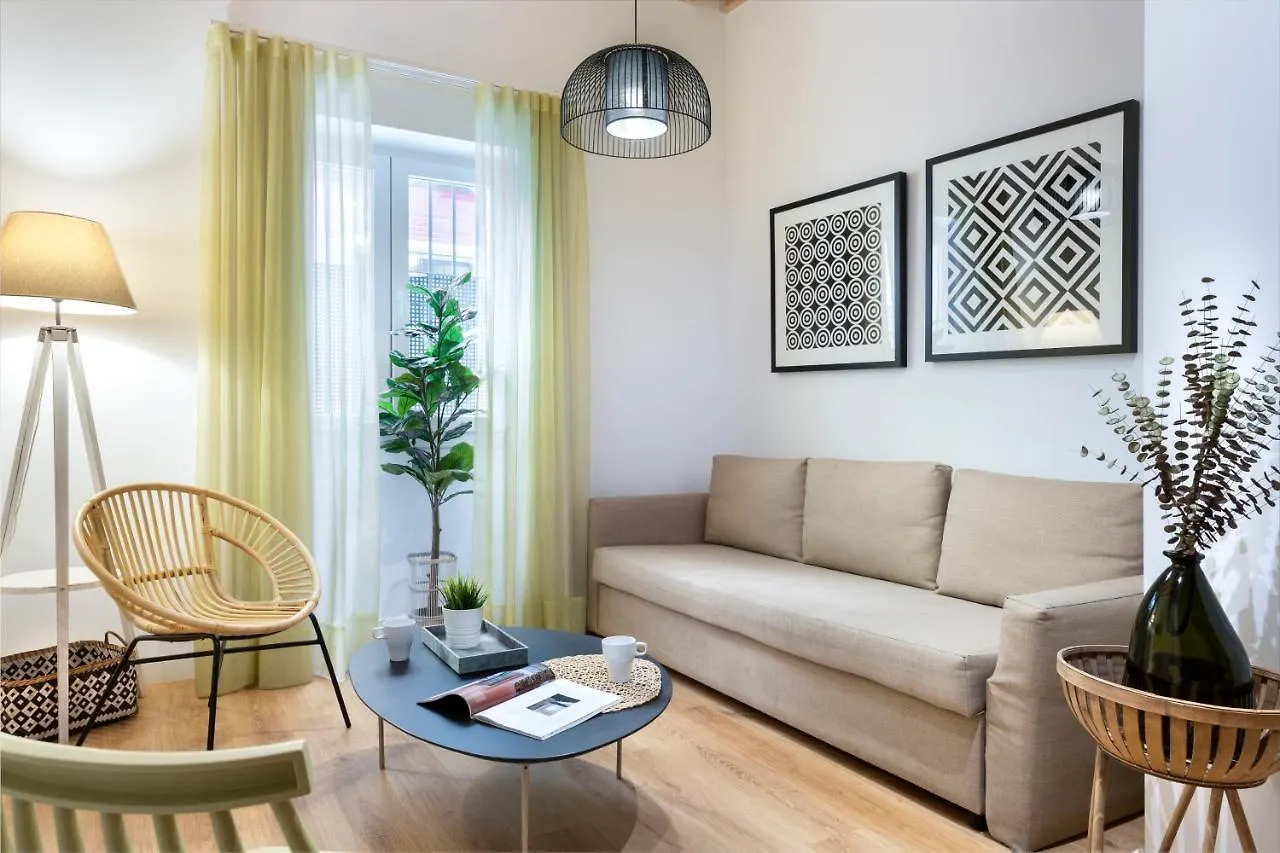 Lola 14 Suite Apartment Sevilla