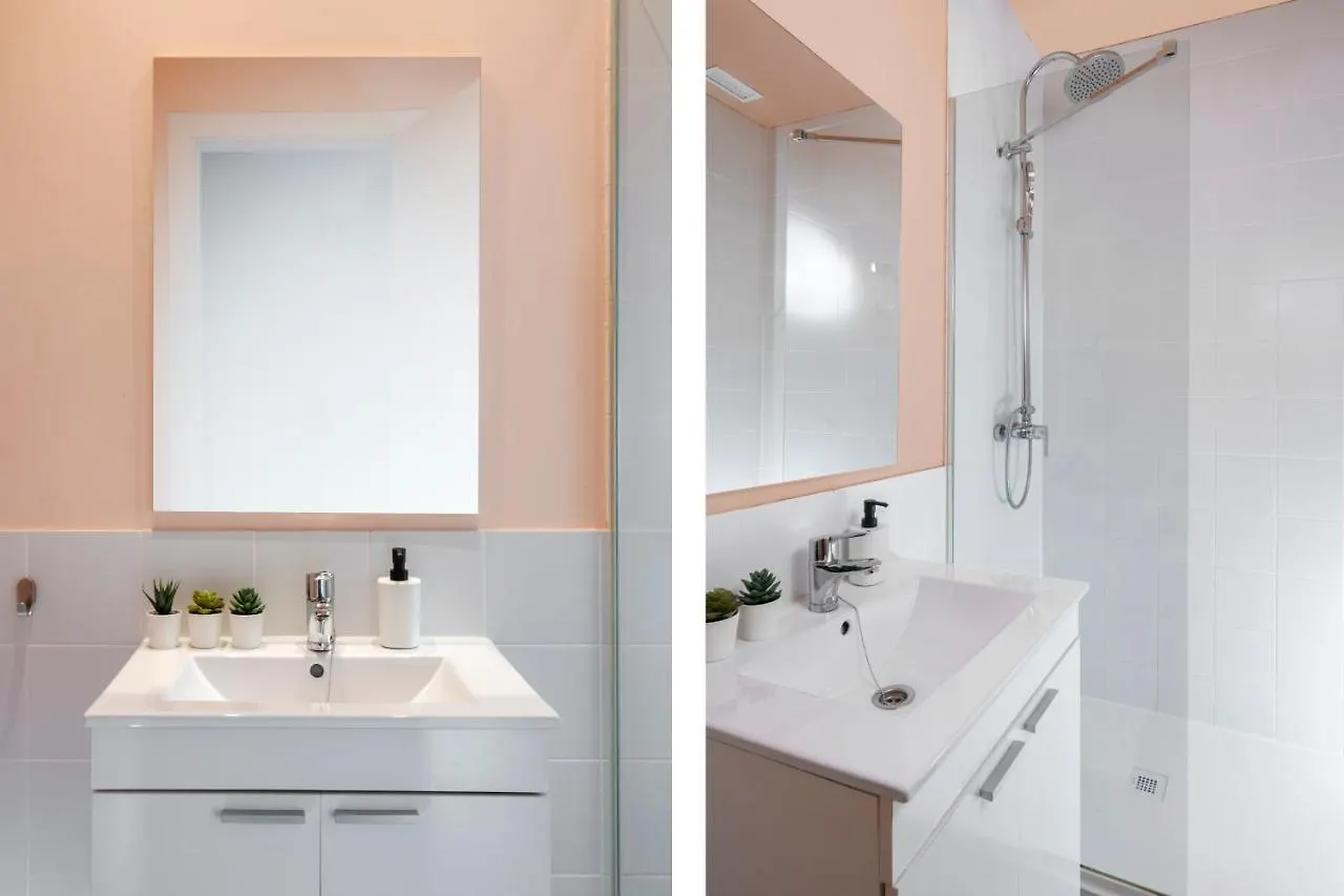 Lola 14 Suite Apartment Seville