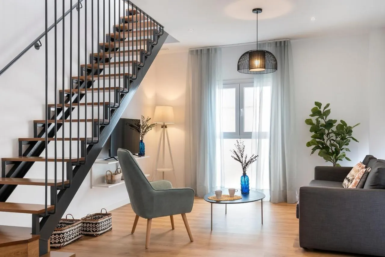 Lola 14 Suite Apartment Sevilla
