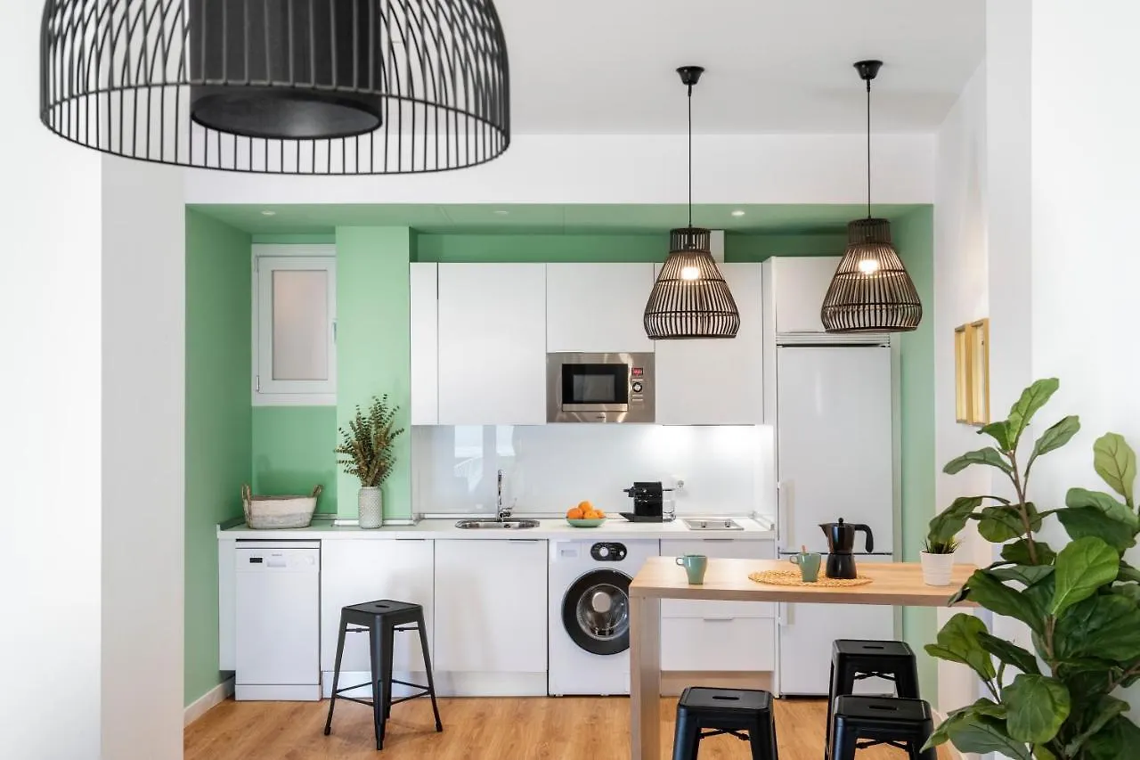 Lola 14 Suite Apartment Sevilla