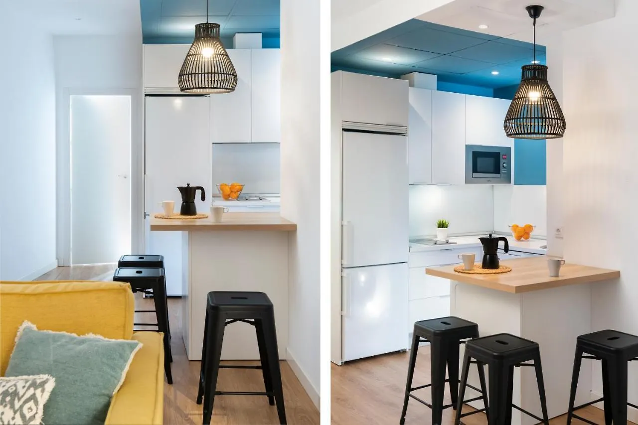 Lola 14 Suite Apartment Seville Spain