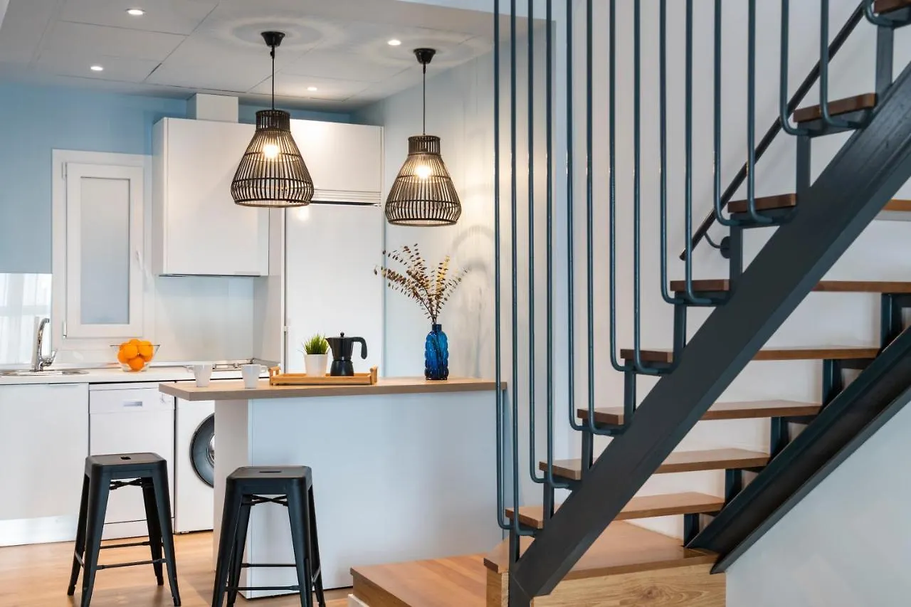 Lola 14 Suite Apartment Seville Spain